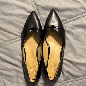 Naturalizer Women's Elegant Black Loafers 8.5 - NEW
